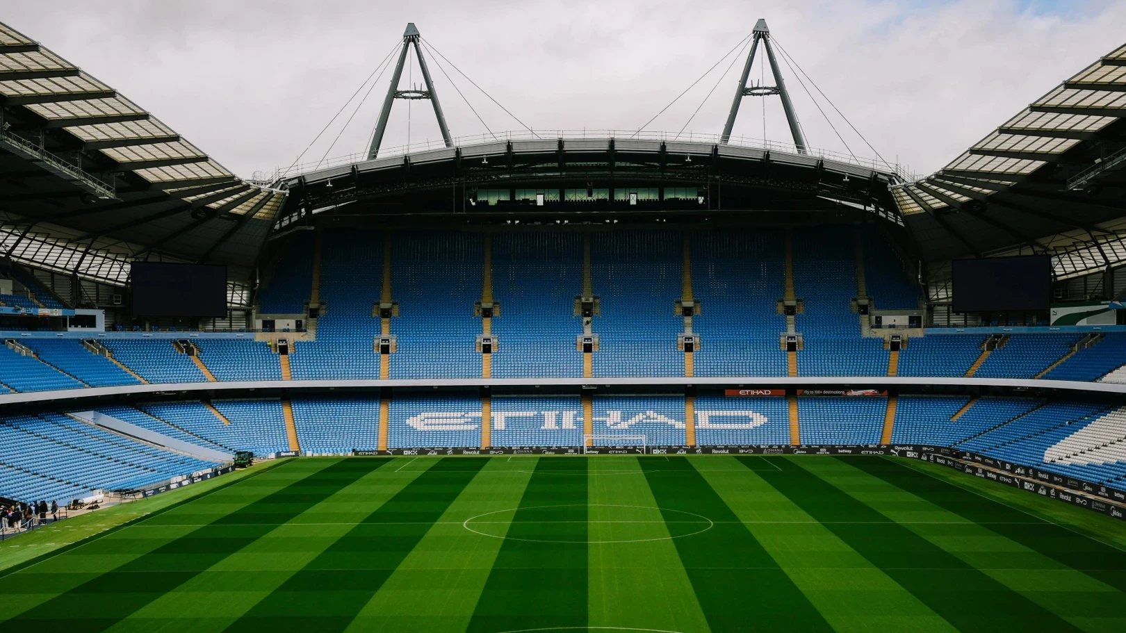 A 385 milliárdos trükközés a futball csúcsán: így csalt a számokkal a Manchester City