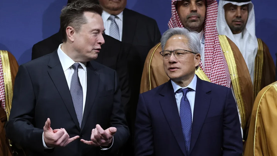 Három techmilliárdos beszélte le Trumpot arról, hogy hatóságot kapjon a nyakába az AI szektor