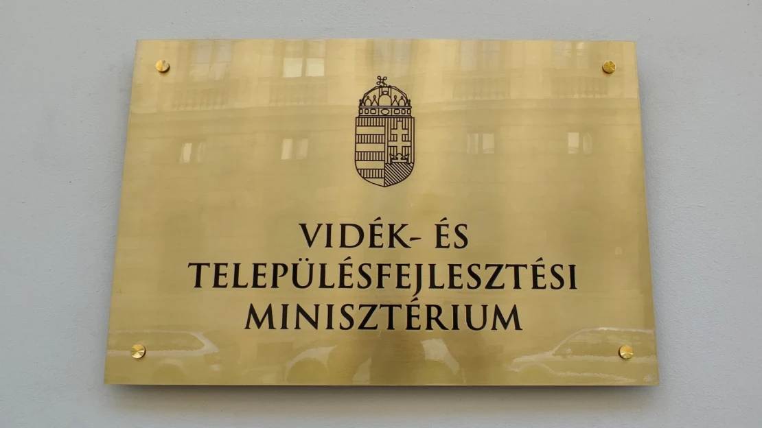 A korábbi főispán is rábólintott a bírságokra, most vizsgálat indult a Vas megyei kormányhivatalnál