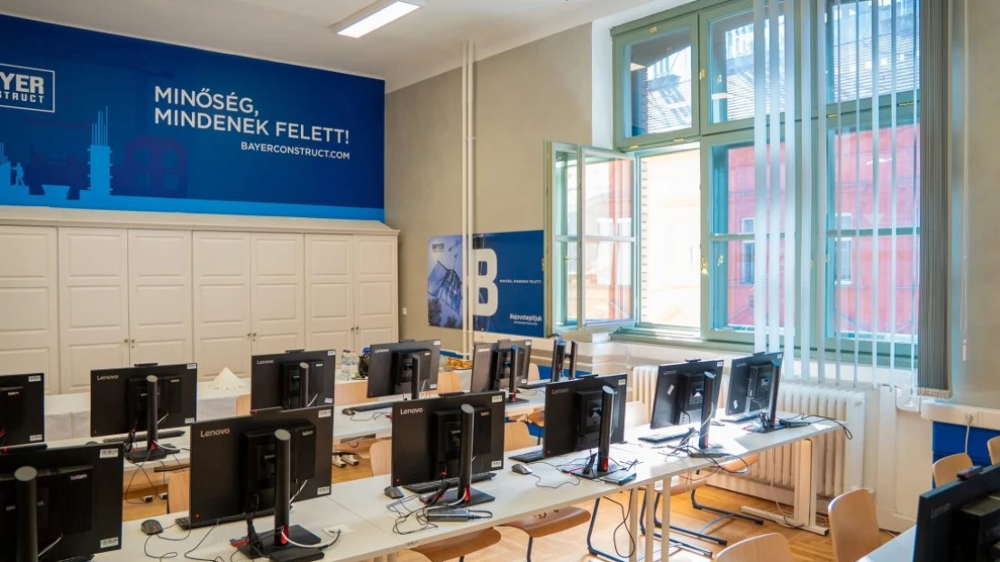 Már az első félévben sem voltak túl fényes eredményei a nemrég csődeljárás alá került Bayer Constructnak