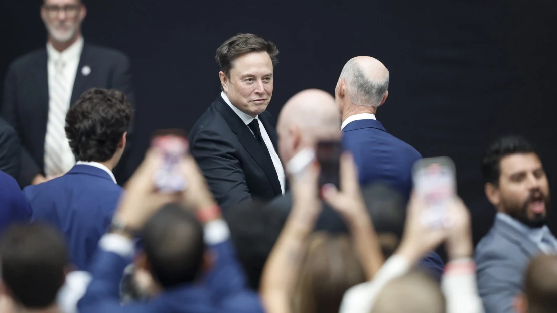 Újabb gigászi üzlet Elon Musknál: 40 milliárd dolláros hitelt kapott a SpaceX