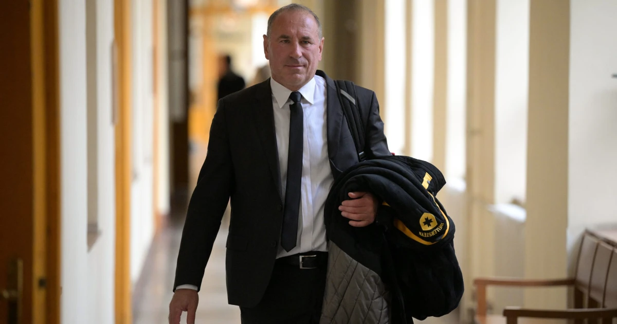 Letöltendő börtönre ítélték a korábbi fideszes képviselőt, aki még mindig azt mondja: ő megvesztegethetetlen