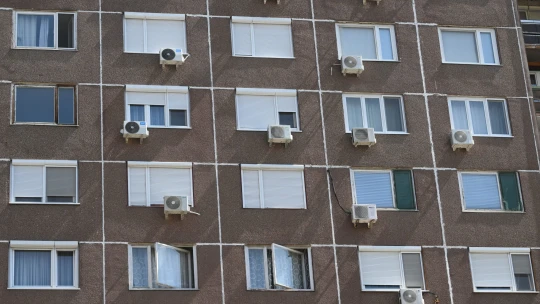 Akár 9,4 millióval kisebb hitelt kaphatnak a lakásvásárlók 2027-től – mutatjuk, kik járnak a legrosszabbul