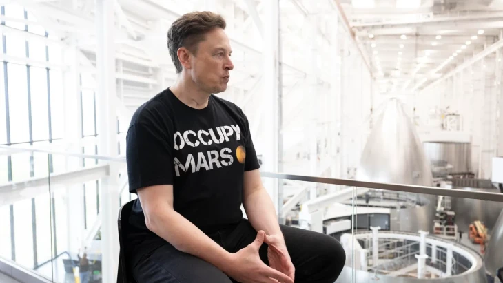 Musk minden amerikai gyereknek adna egy részt milliárd dolláros cégéből. Miért és mennyibe kerülne ez neki?