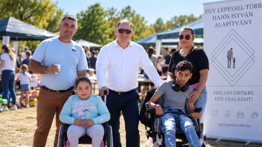 Egy lépéssel több – a segítség nem kampány, hanem rendszer